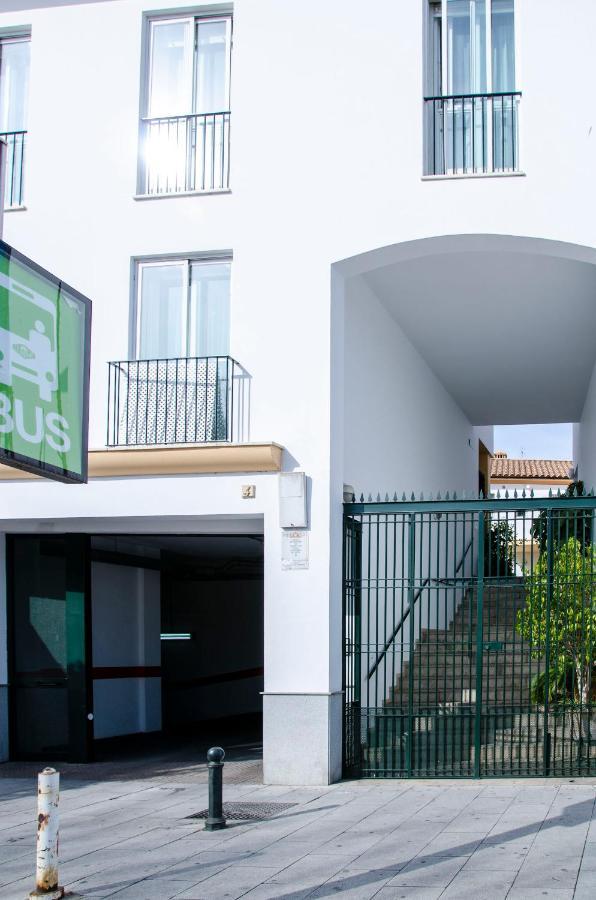 Mezquita Apart. With Free Parking Кордоба Екстериор снимка